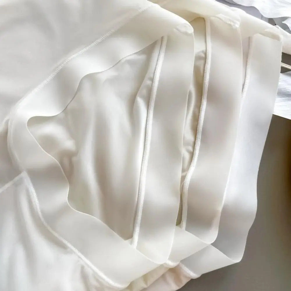 سراويل داخلية نسائية من الحرير الجليدي المكشكش