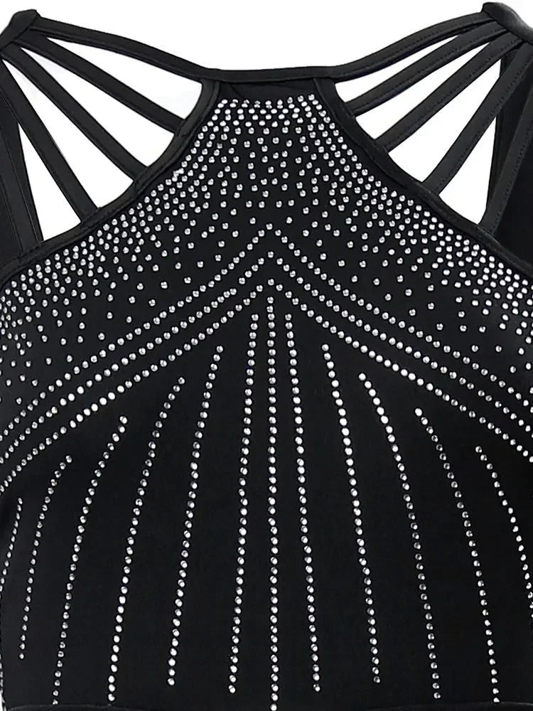 GlimmaStrap™ – جمبسوت متعدد الأشرطة مرصع بأحجار الراين (أسود، أنيق وجذاب)