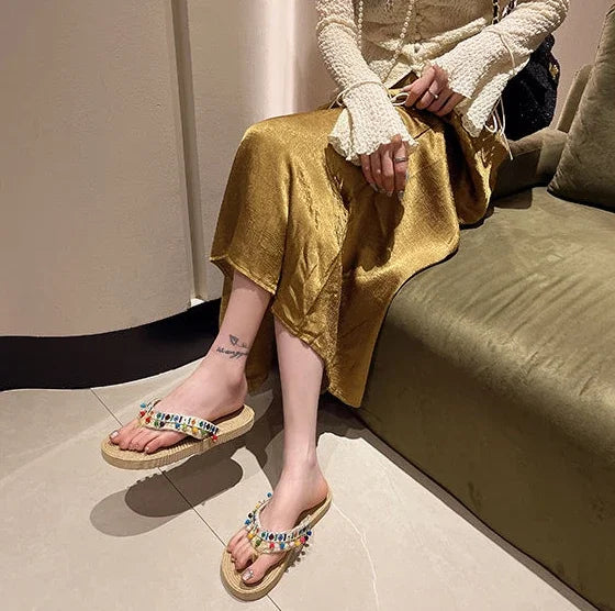 صنادل شاطئ نسائية بكعب منخفض ومضادة للانزلاق