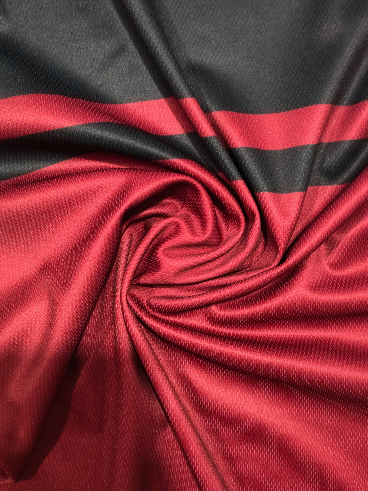 Men’s 3D Striped Crew Neck Shirt