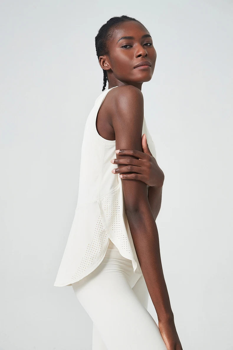 بلوزة رياضية نسائية فضفاضة بدون أكمام