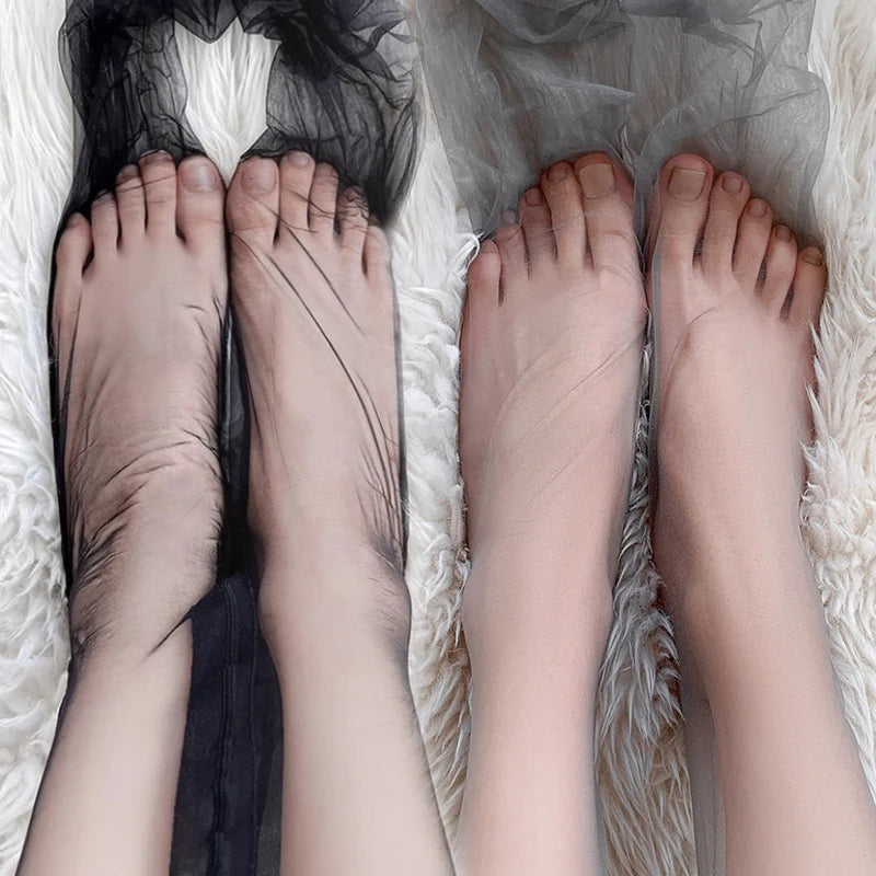 جوارب نسائية بنقشة زهور ثلاثية الأبعاد