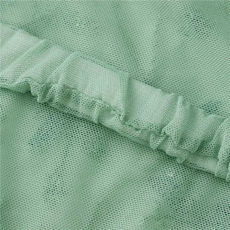 بلوزة نسائية بدون أكمام ذات ترتر عميق على شكل حرف V