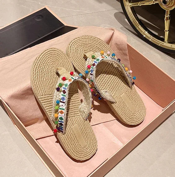 صنادل شاطئ نسائية بكعب منخفض ومضادة للانزلاق