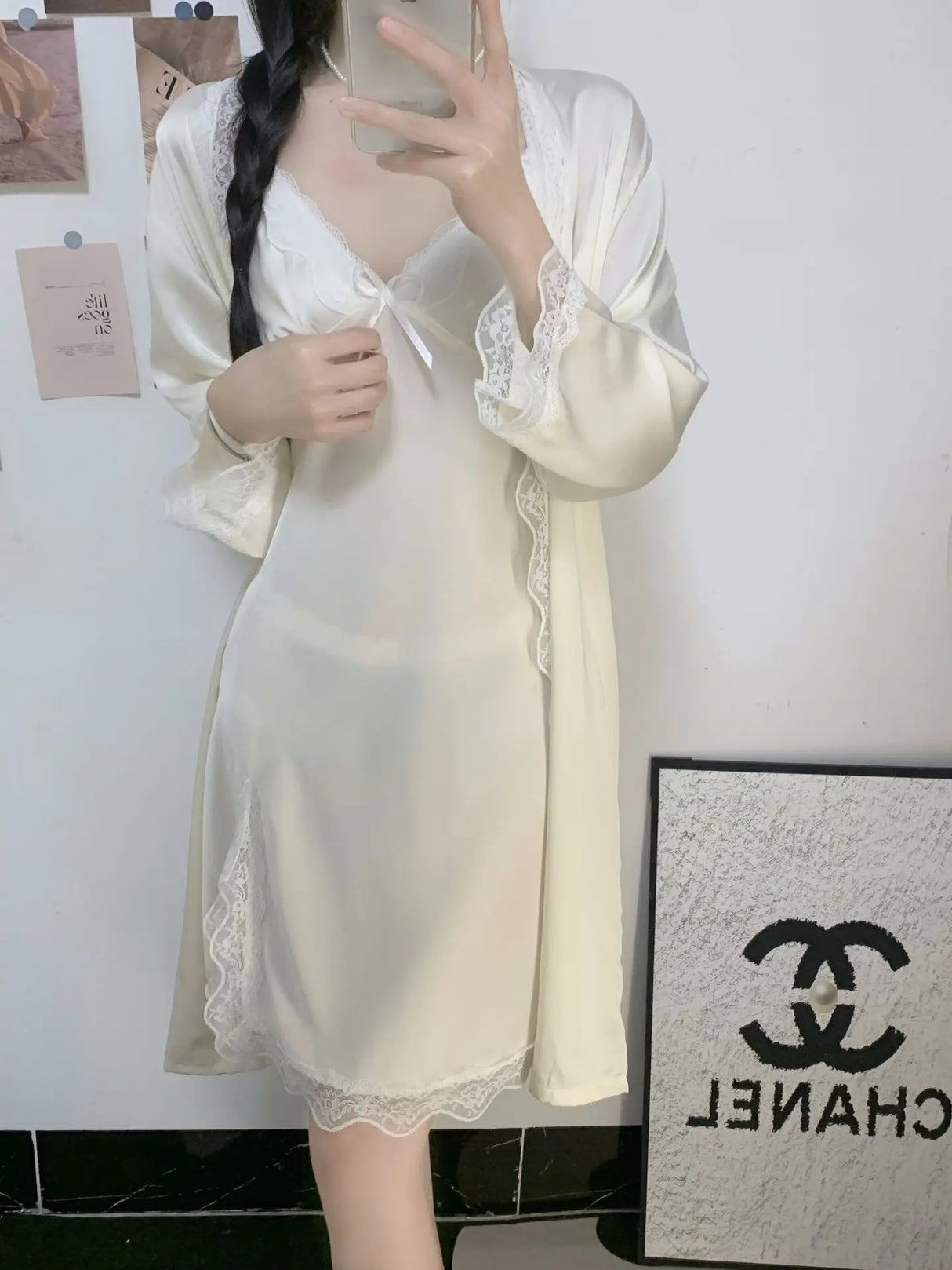 طقم رداء نوم ساتان نسائي