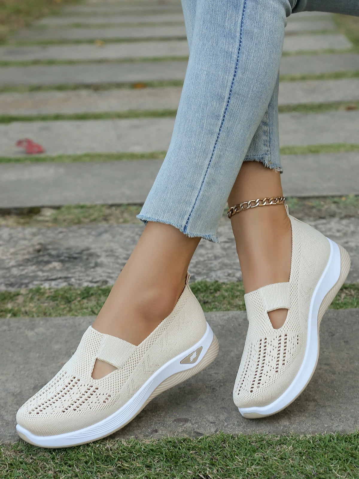 Women's Lightweight Casual Summer Shoes
