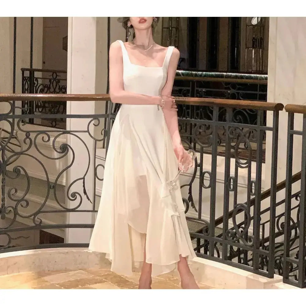 Elegant Dresses for Women – Formal & Chic Styles