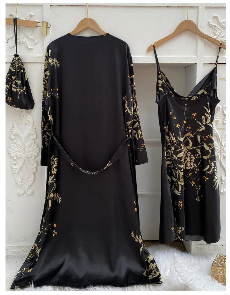 طقم رداء زفاف نسائي من الساتان