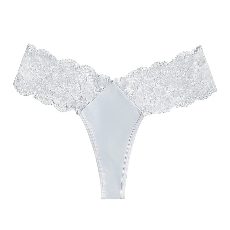 ملابس داخلية نسائية بدون درزات