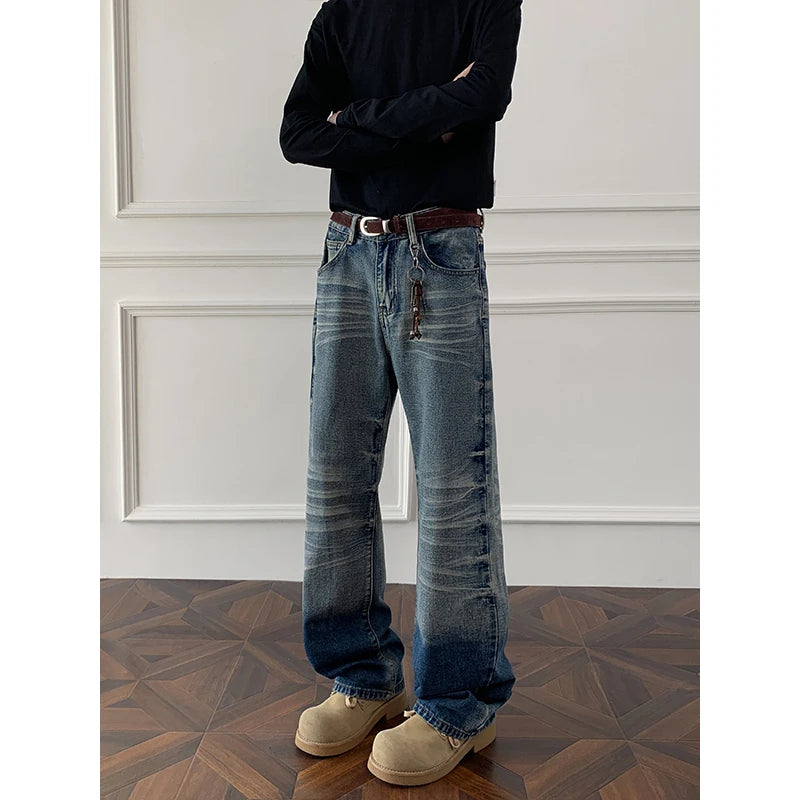 بنطلون جينز رجالي بقصّة واسعة وقصّة ضيقة بمقاسات كبيرة