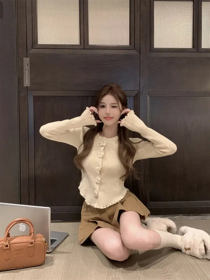 كارديجان نسائي قصير محبوك مزهر