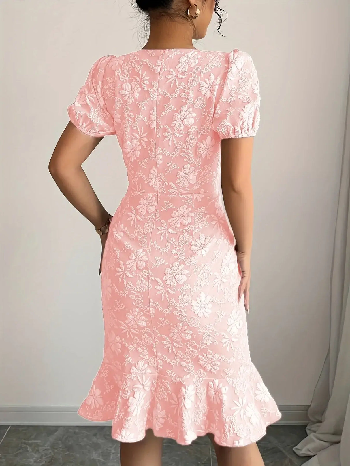 Women’s Floral Puff Sleeve Dress – Elegant Style