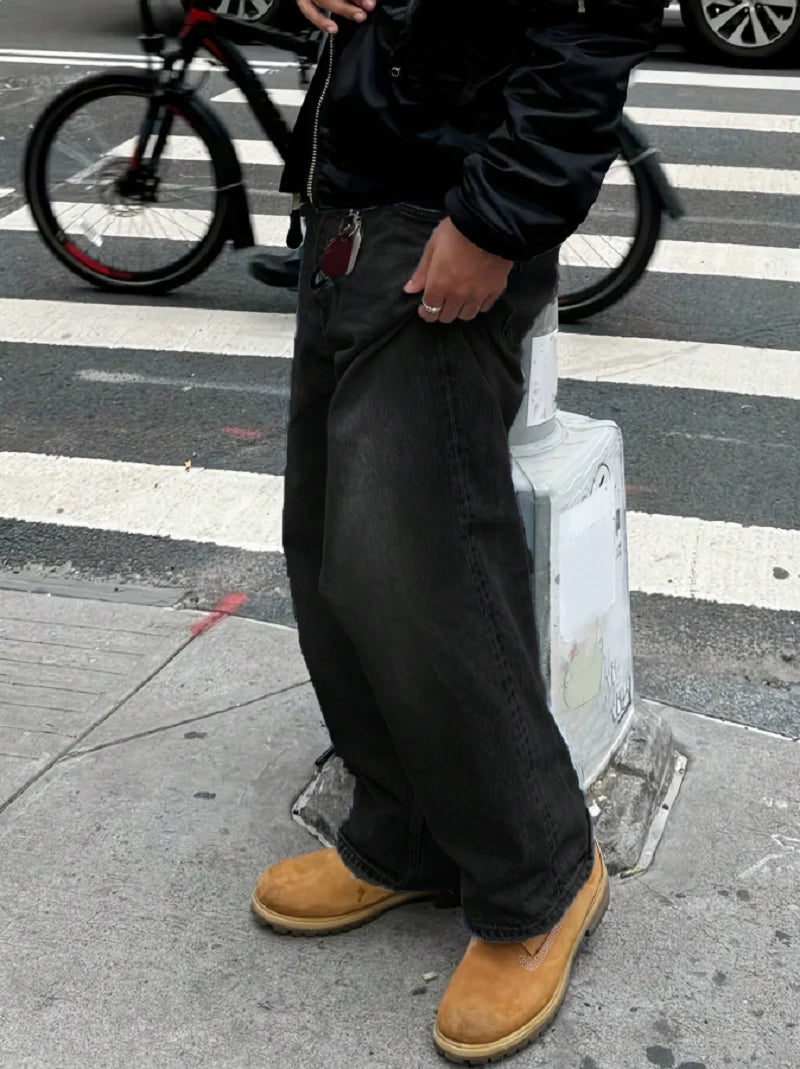 Classic Retro Loose Jeans