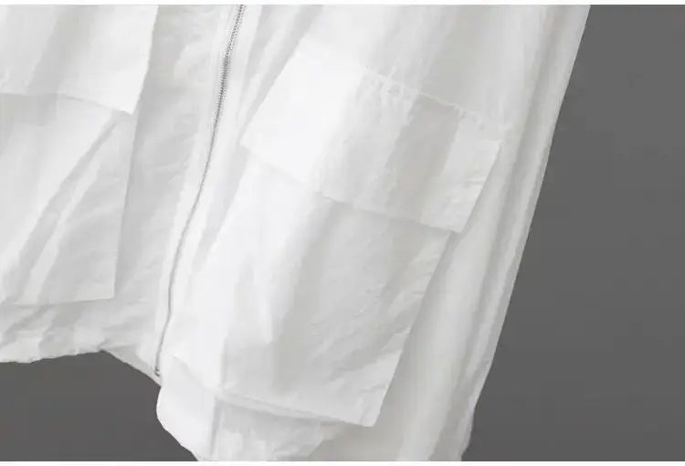 سترة نسائية خفيفة الوزن مقاومة للرياح بغطاء للرأس