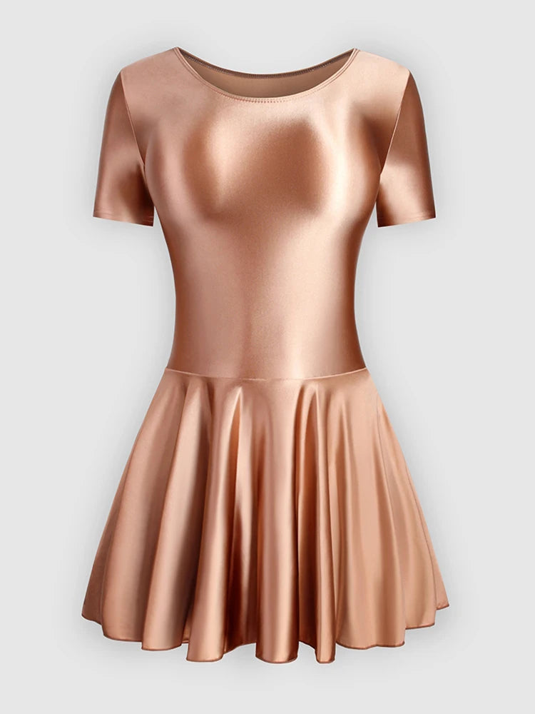 تنورة باليه رياضية من الساتان للنساء