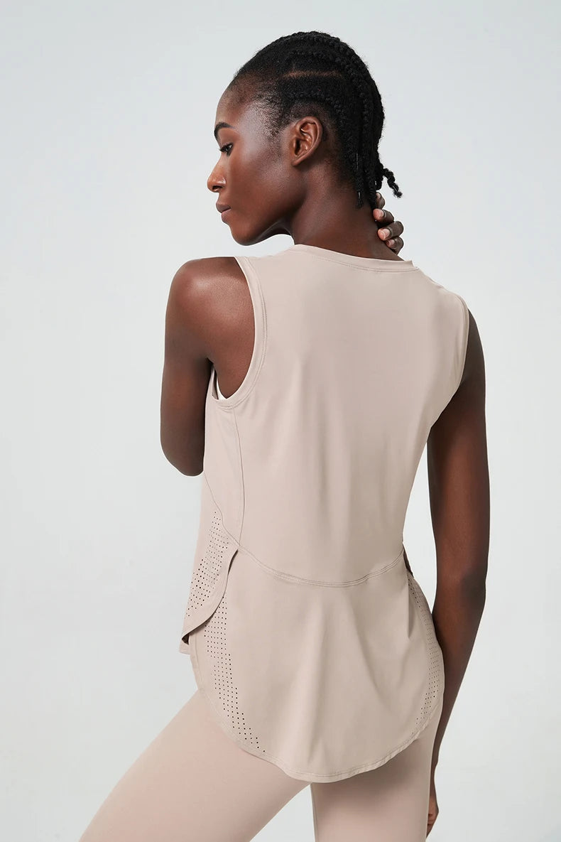 بلوزة رياضية نسائية فضفاضة بدون أكمام