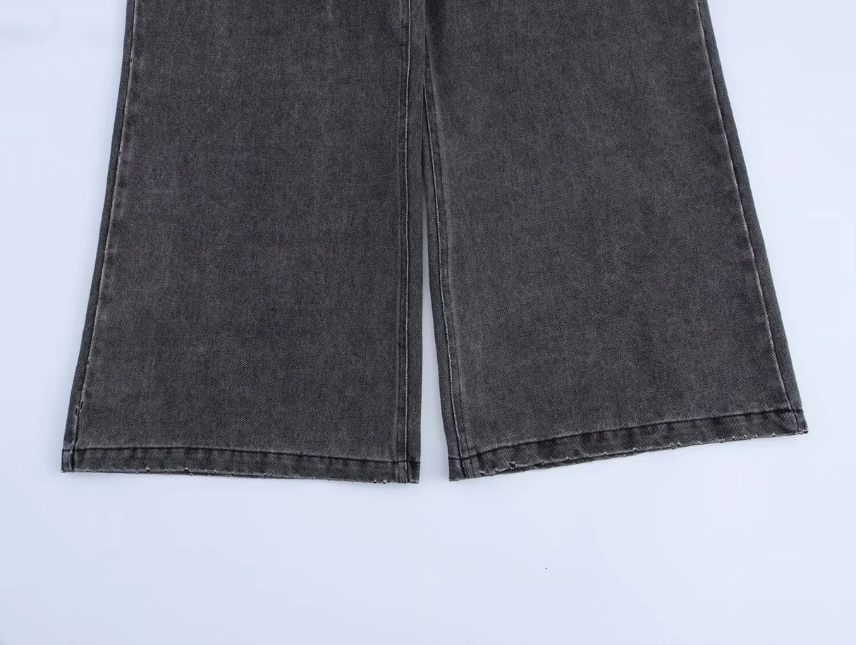 طقم بلوزة وبنطال جينز للنساء