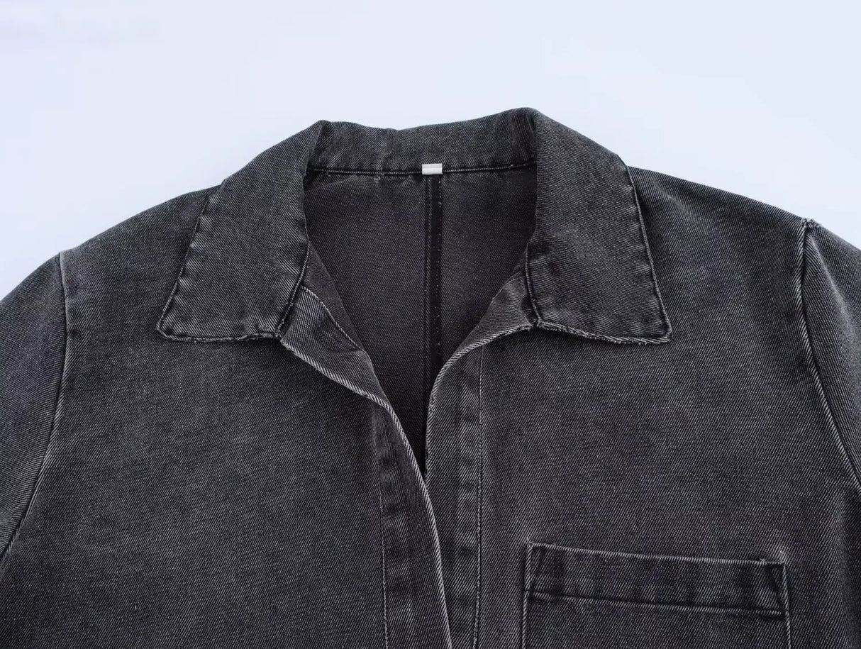 طقم بلوزة وبنطال جينز للنساء