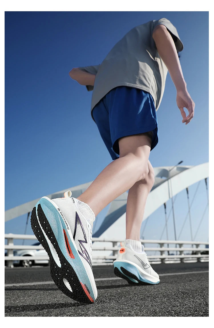 Velocity Carbon Pro Runners