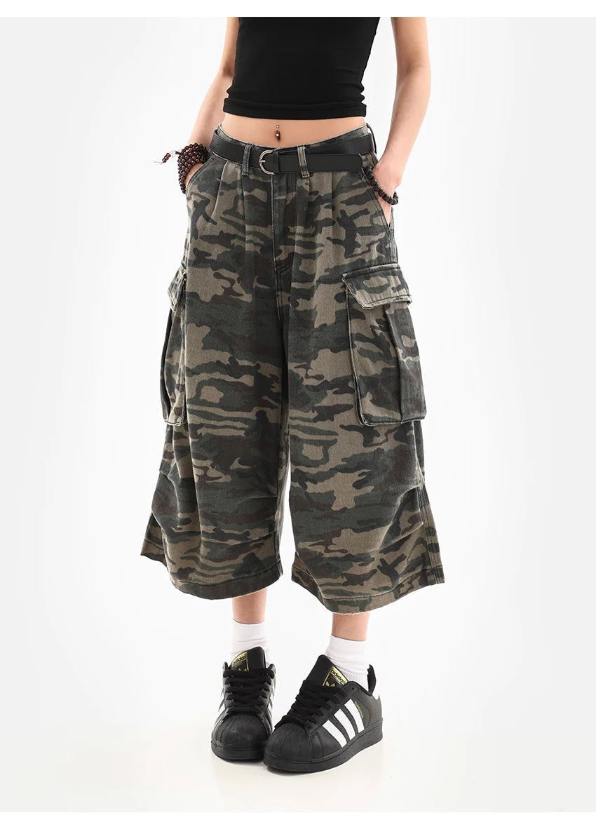Women Camouflage Cargo Capri Shorts