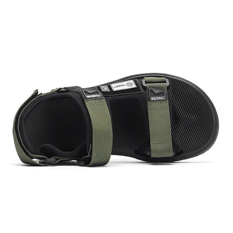 صنادل شاطئ عصرية للرجال