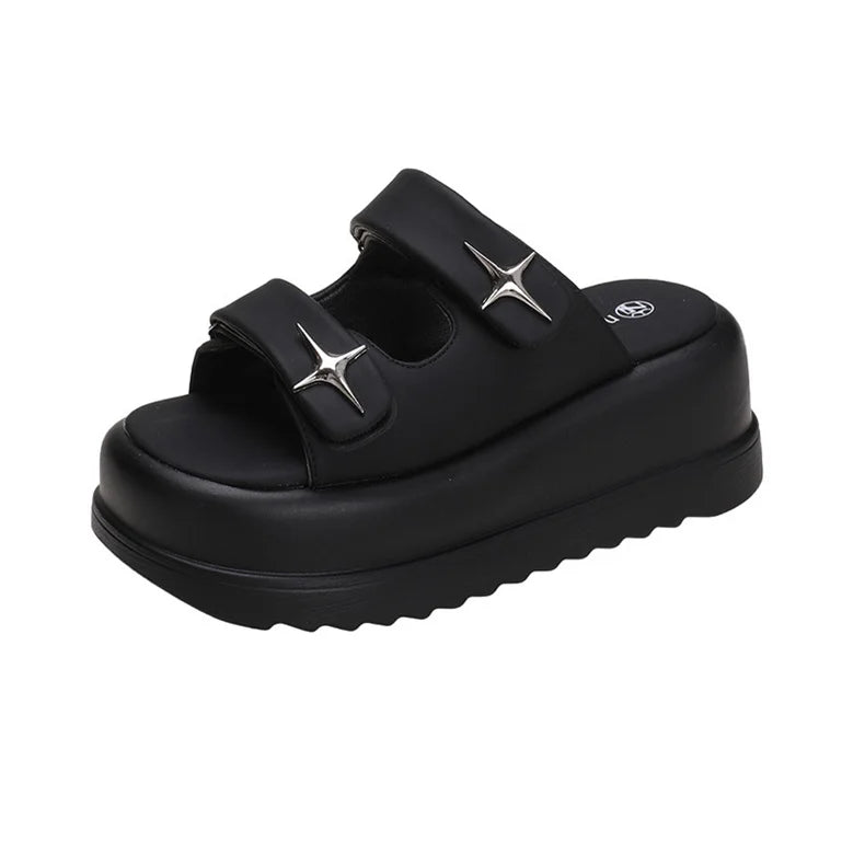 صنادل منصة مصممة - صيف 2025