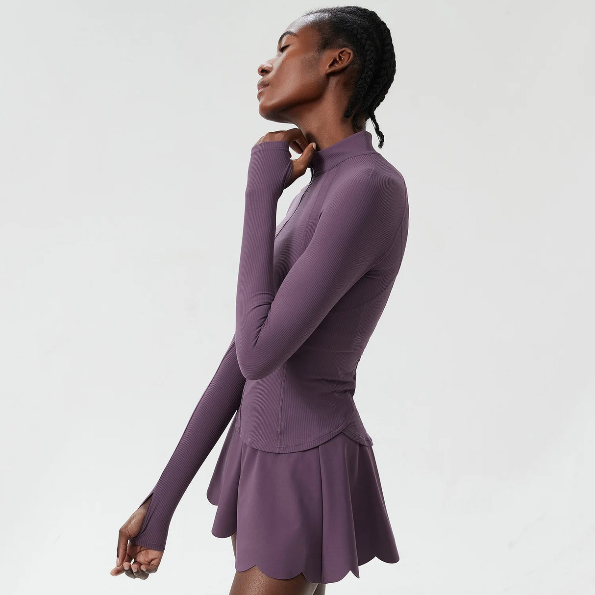 طقم تنورة تنس لياقة بدنية للنساء مكون من 3 قطع