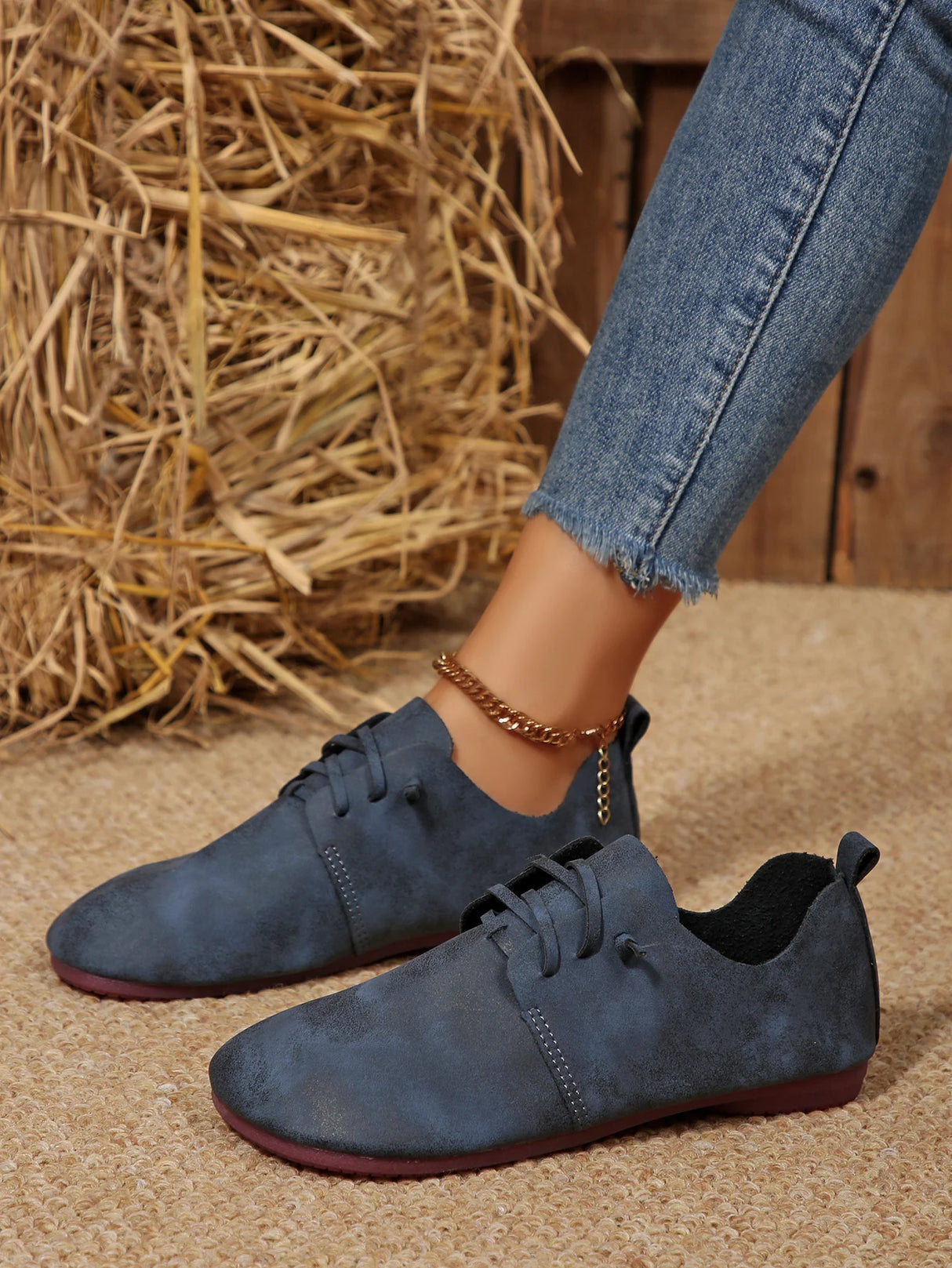 حذاء لوفر نسائي أنيق وسهل الارتداء