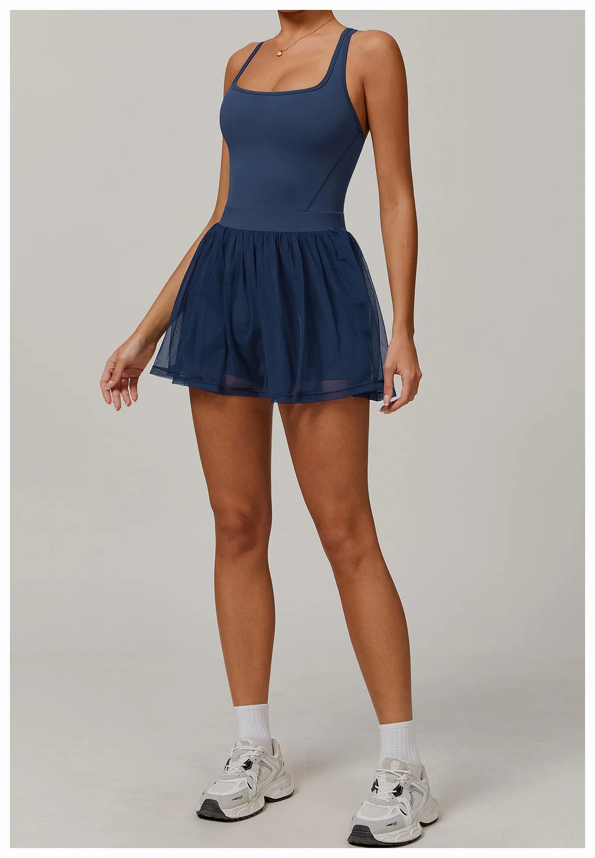 تنورة تنس نسائية شبكية قابلة للتنفس