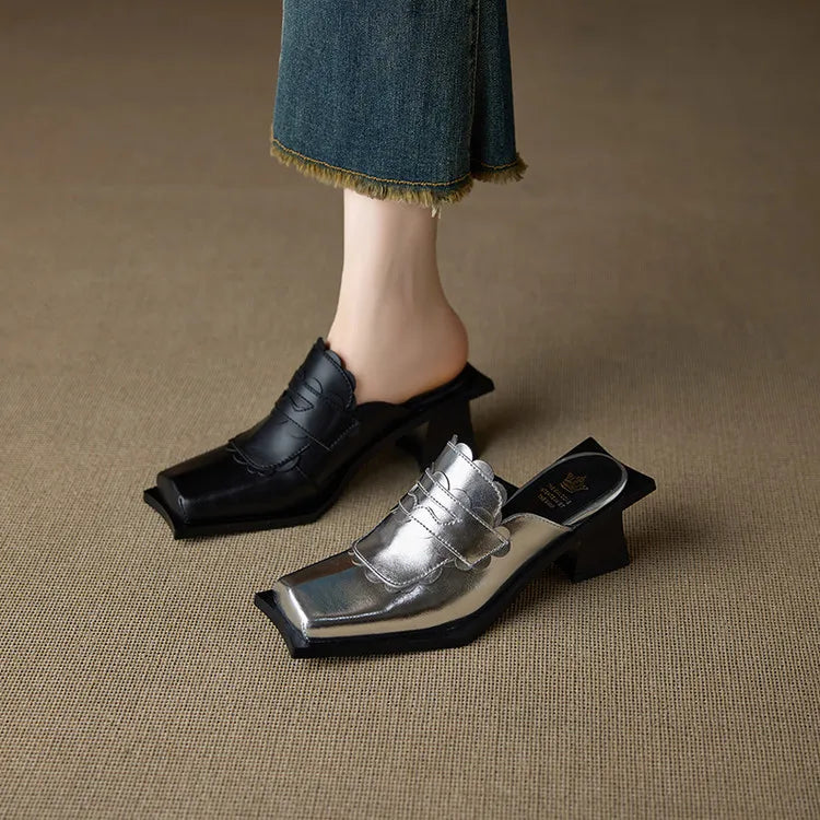 نعال نسائية فاخرة مرصعة بأحجار الراين