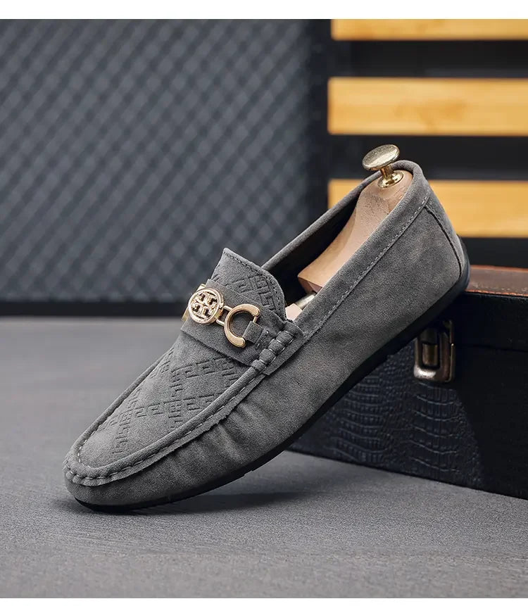 Men Solid Color Big Size Loafers