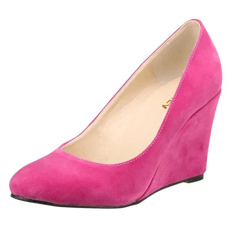 حذاء إسفيني كلاسيكي مدبب - جلد سويدي صناعي أسود 2025