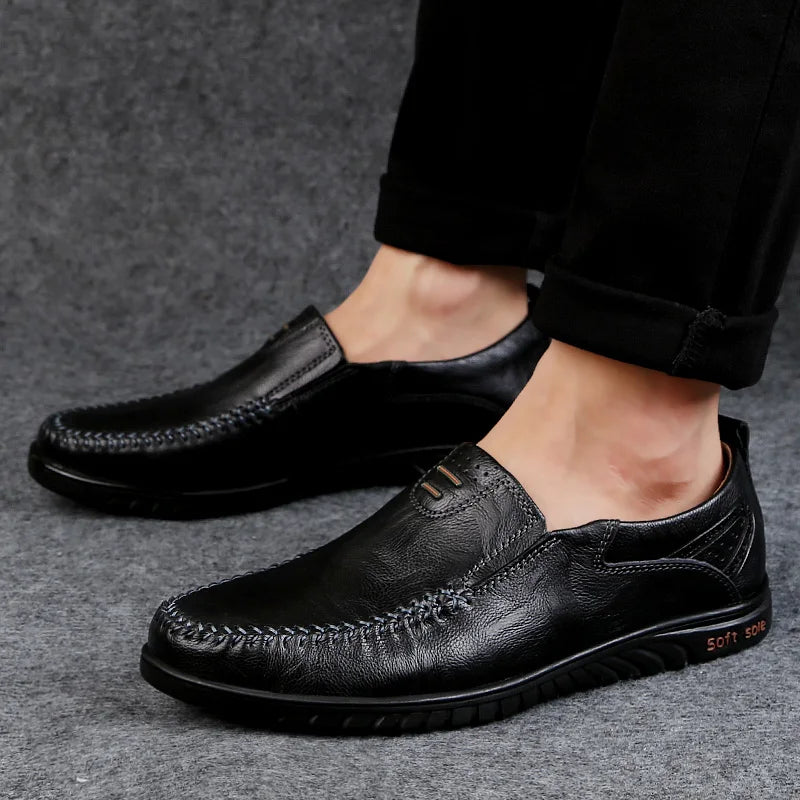 Men Versatile Soft Sole Loafers