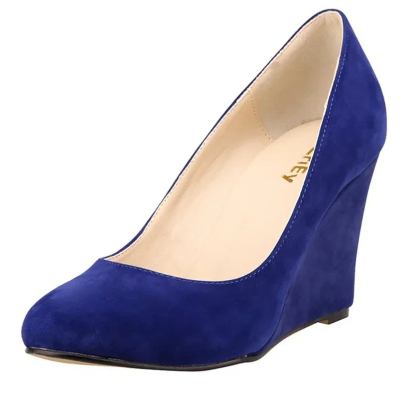 حذاء إسفيني كلاسيكي مدبب - جلد سويدي صناعي أسود 2025