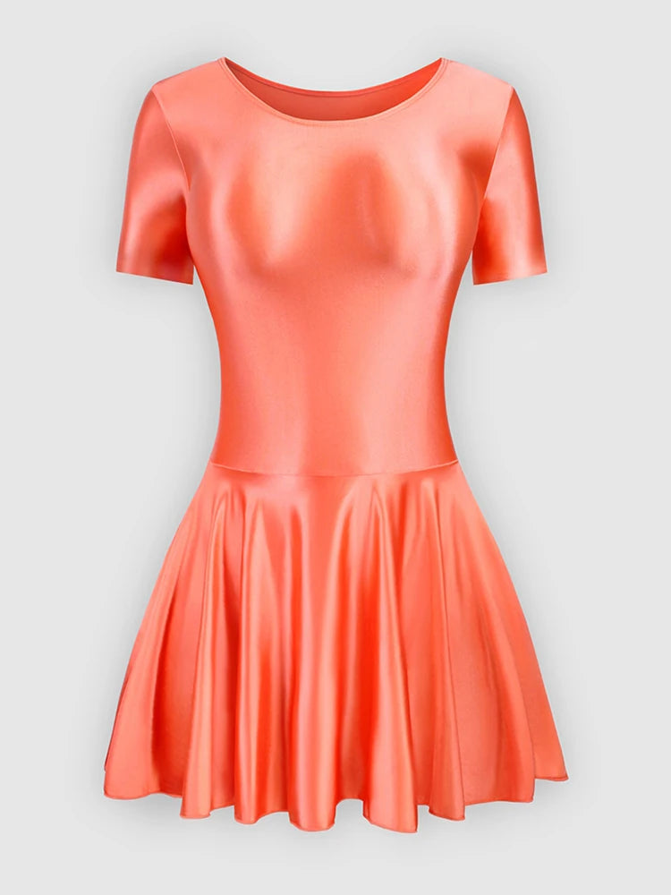 تنورة باليه رياضية من الساتان للنساء