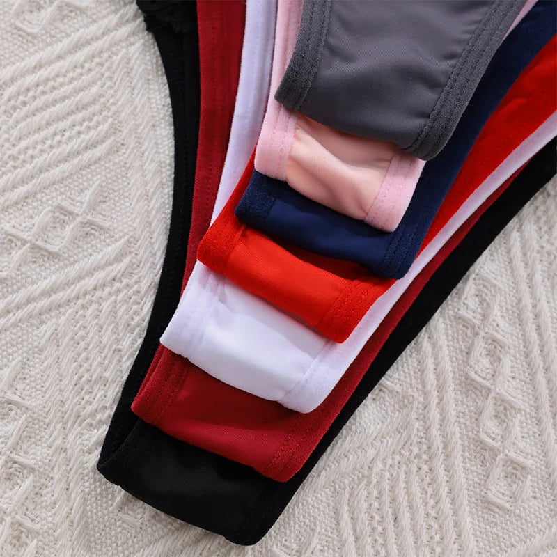 ملابس داخلية نسائية بدون درزات