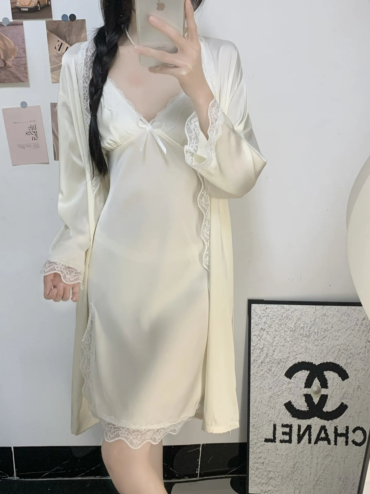 طقم رداء نوم ساتان نسائي