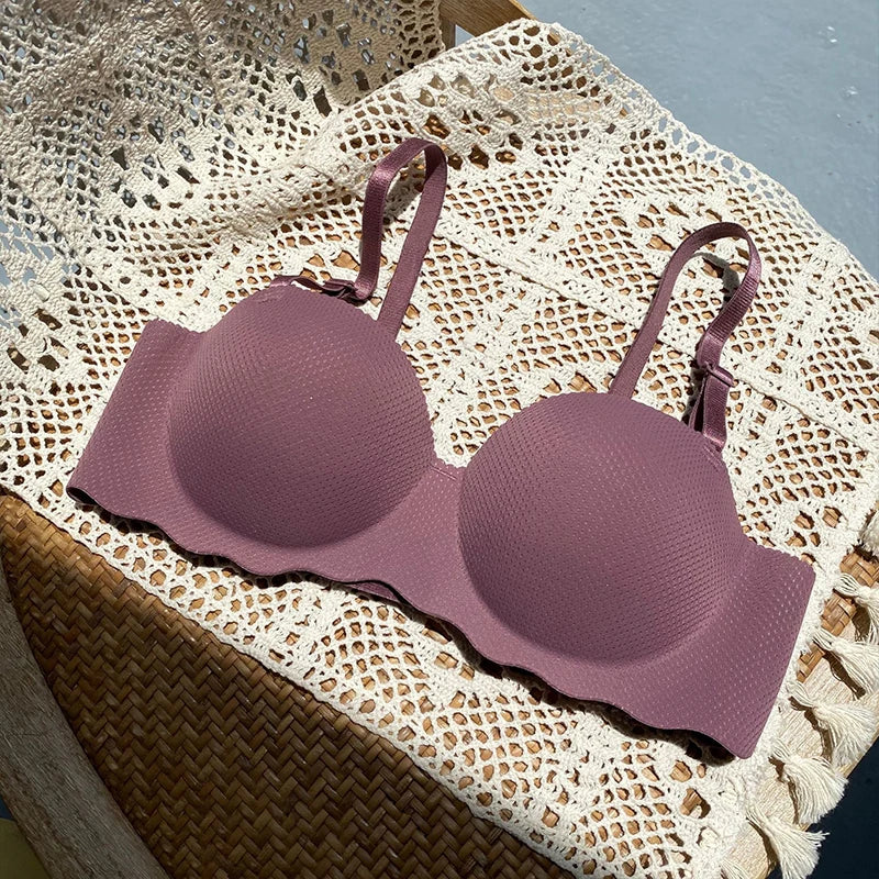 حمالة صدر نسائية بدون درزات من كاندي