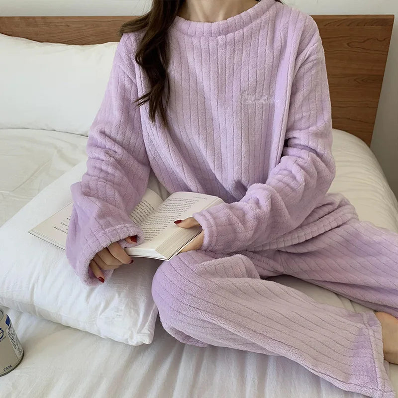 Women's Fleece Pajama Set