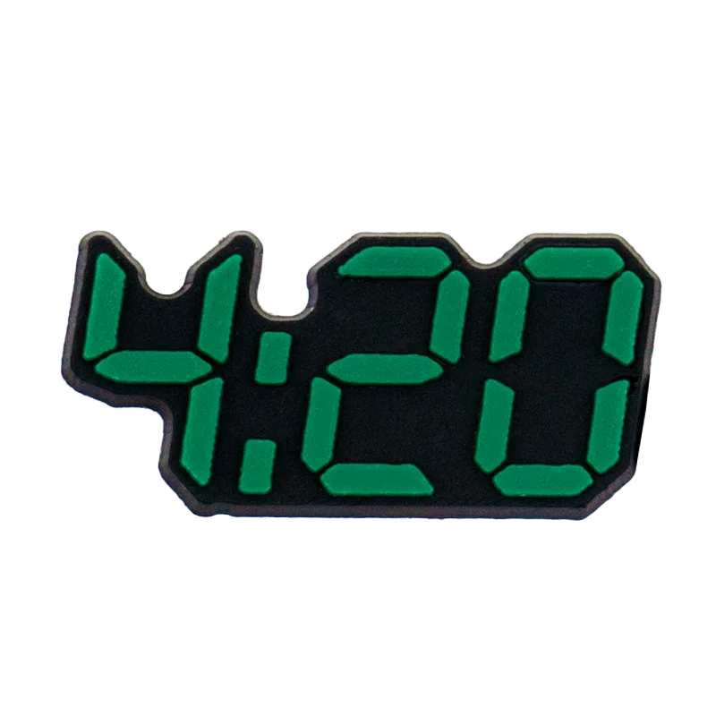 سحر الأحذية النسائية العصرية على شكل مسدس