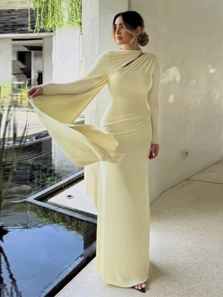 فستان نسائي طويل بشريط مطوي