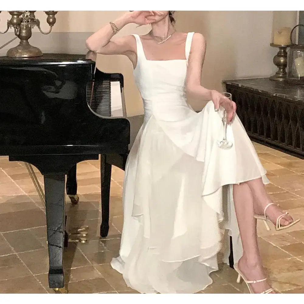 Elegant Dresses for Women – Formal & Chic Styles