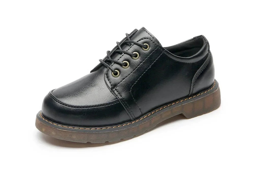 أحذية مسطحة نسائية من طراز بروج 2025