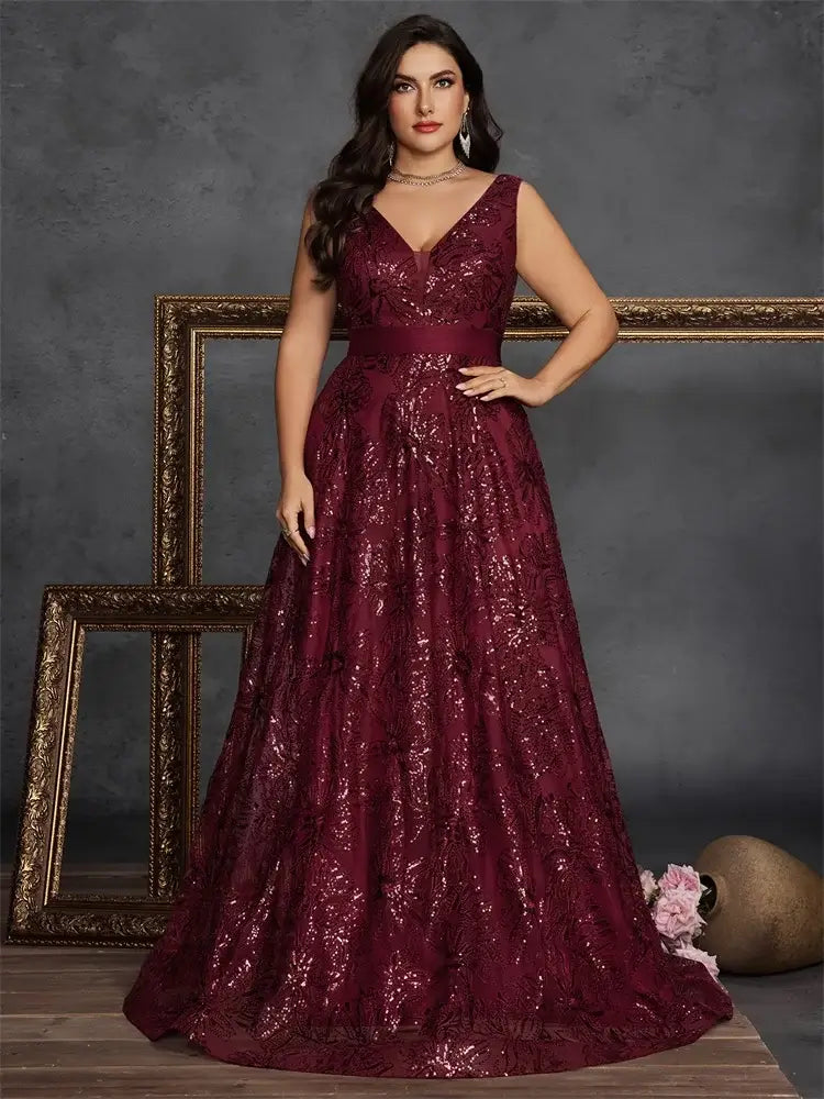 فستان سهرة نسائي بمقاسات كبيرة مزين بالترتر وفتحة رقبة على شكل حرف V