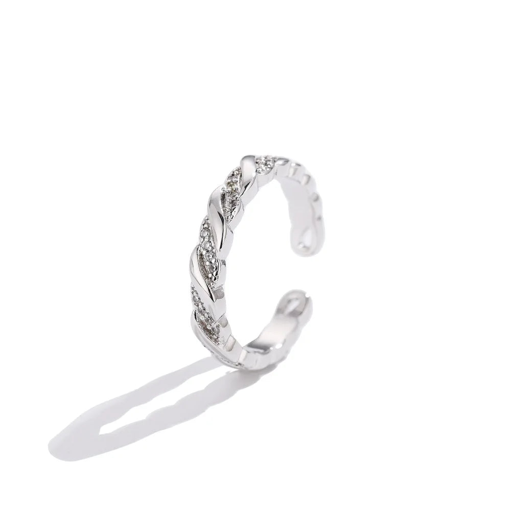 Luxury W Letter Gold Plated Ring