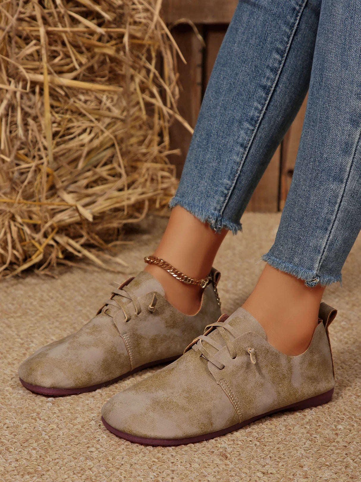 حذاء لوفر نسائي أنيق وسهل الارتداء