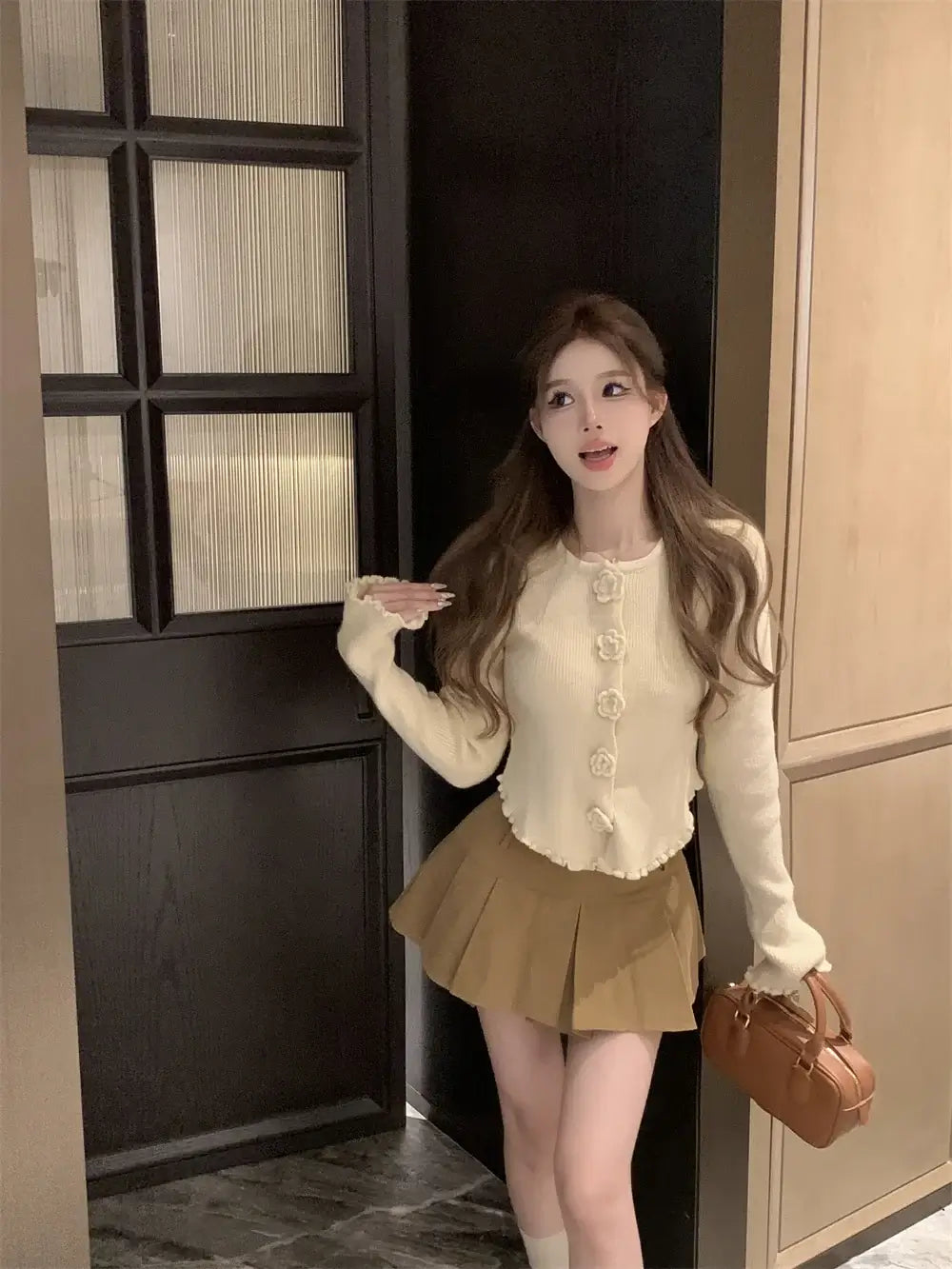 كارديجان نسائي قصير محبوك مزهر