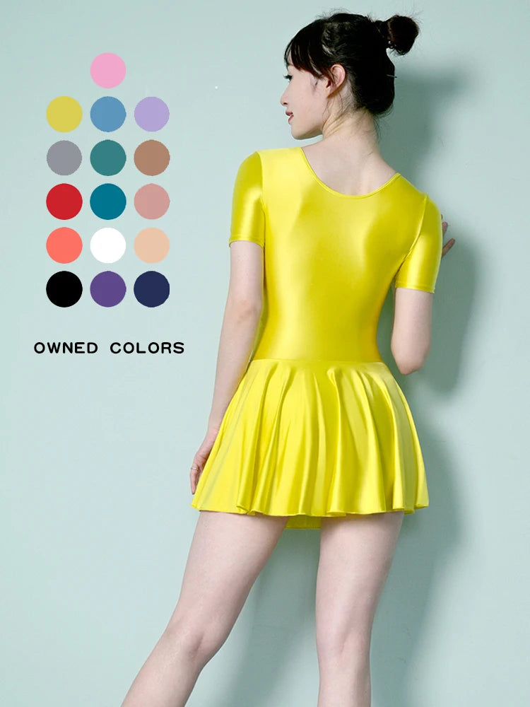 تنورة باليه رياضية من الساتان للنساء