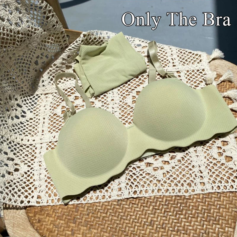 حمالة صدر نسائية بدون درزات من كاندي