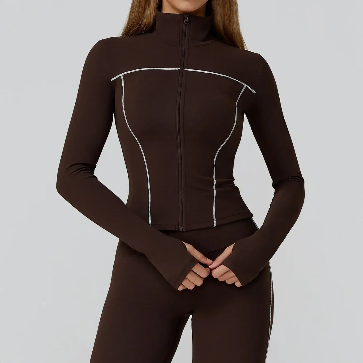 جاكيت جري نسائي ضيق بأكمام طويلة